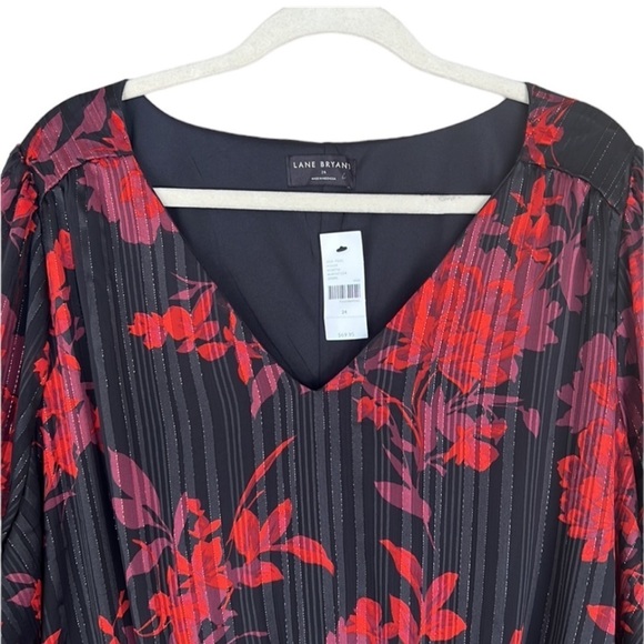 Lane Bryant Floral Metallic Threading Top Black Red Smocked Waist V-Neck NWT - Picture 5 of 13